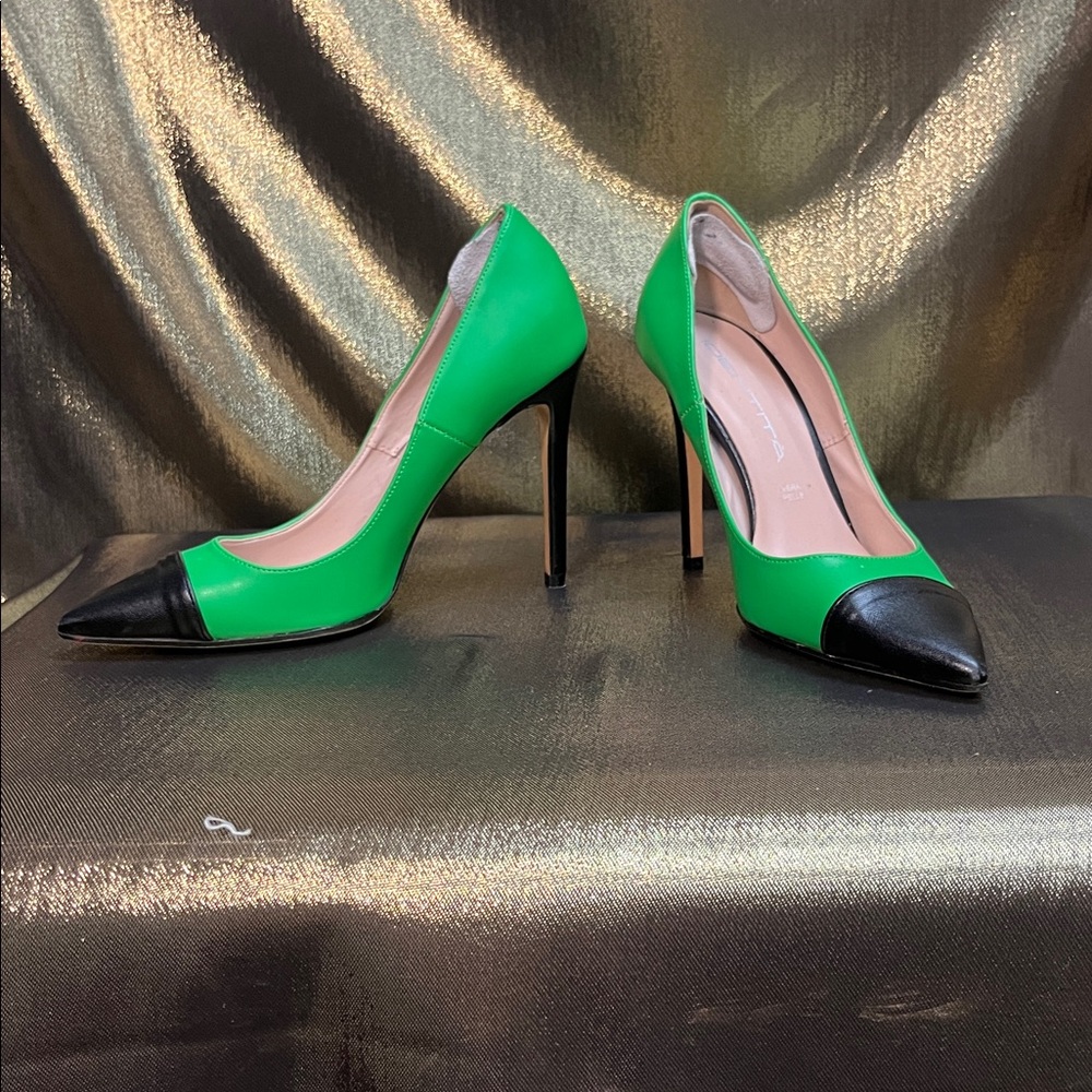 Carrie Heel by IDENTITA Green and Black Stiletto Heels NIB NWT